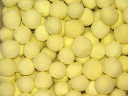 Traditional Lemon Bon Bons - Traditional dusted lemon flavoured bon bons with a devon toffee centre