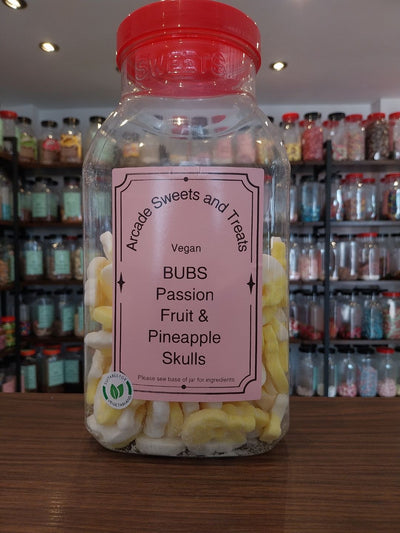 BUBS Passion Pineapple Skulls - Pineapple and passion fruit flavour jelly skull with a sour sugar coating