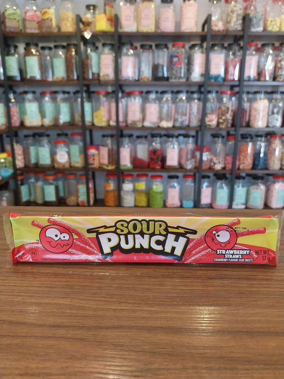 Strawberry Sour Punch Straws - Strawberry flavour sour sweets, Unique sour coating that packs a punch!