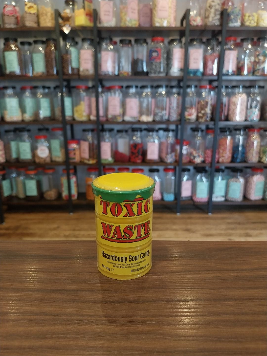 Toxic Waste Yellow - Five ultra sour flavours; Apple, Watermelon, Lemon, Blue Raspberry & Cherry