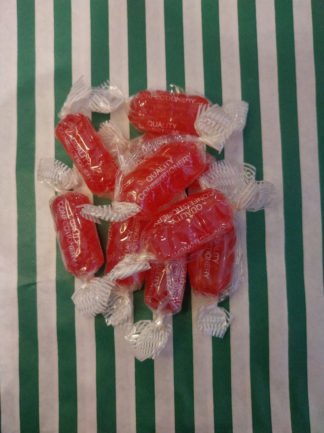 Aniseed Twists - Aniseed flavoured twisted hard boiled sweets, Individually wrapped